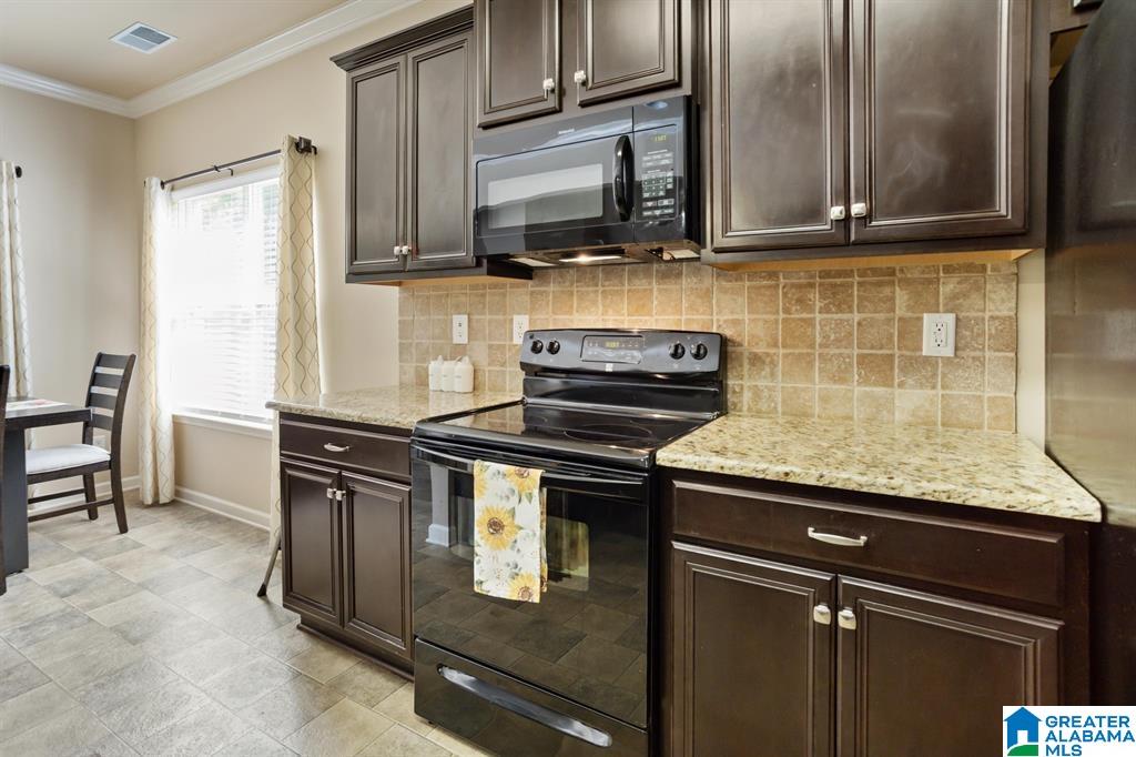 565 Fultonbrook Drive Fultondale, AL 35068 - Photo 12 of 45