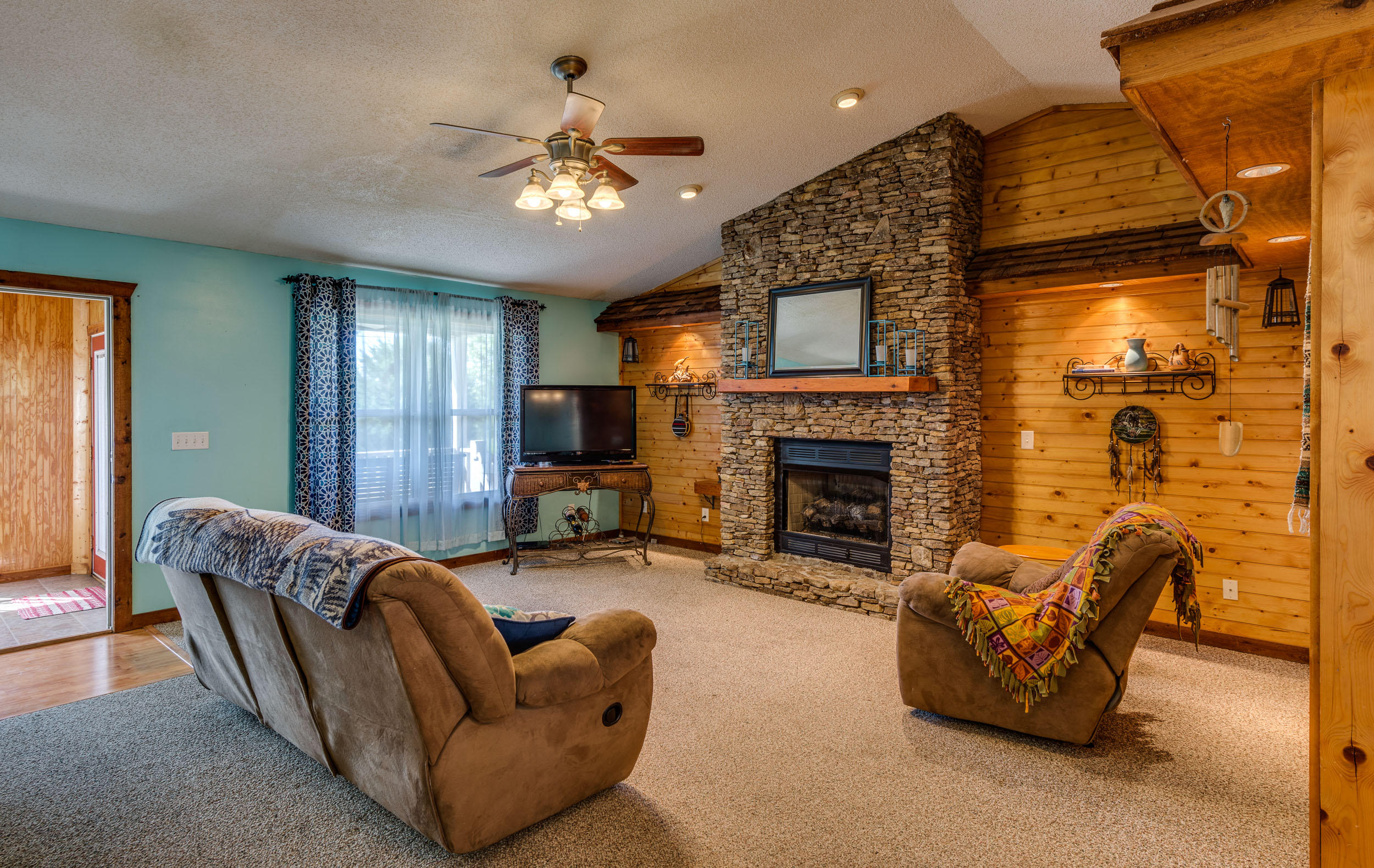 1683 Lloyd Hall Loop Deer Lodge, TN 37726 - Photo 3 of 39 3