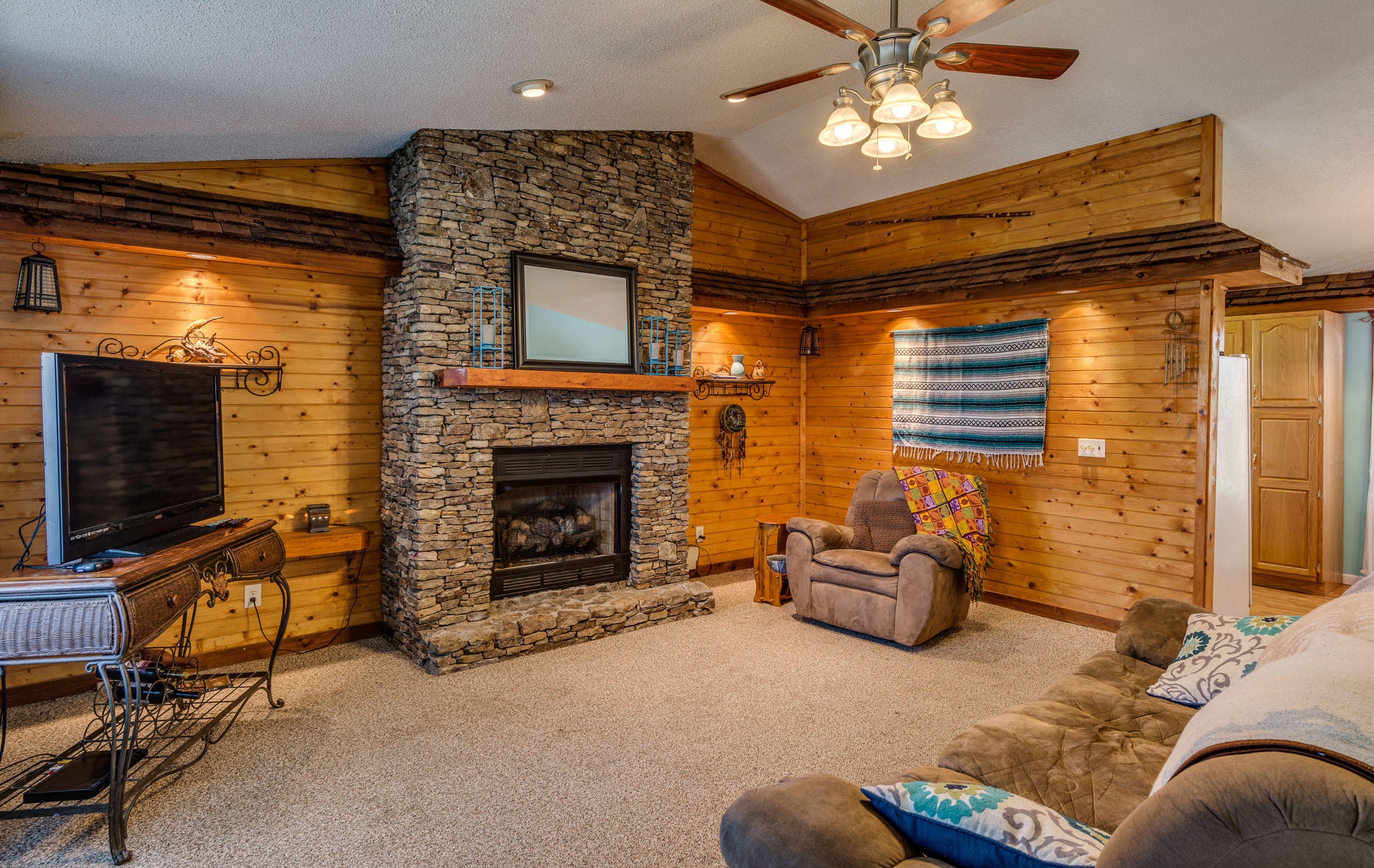1683 Lloyd Hall Loop Deer Lodge, TN 37726 - Photo 5 of 39 5