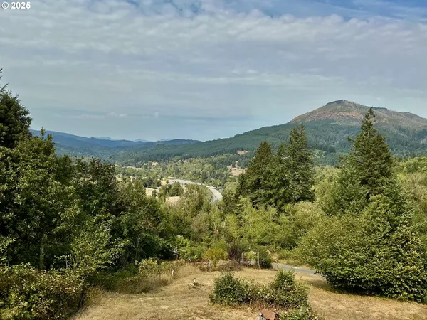 $775,000 | 99608 Chetco River, Brookings, OR 97415