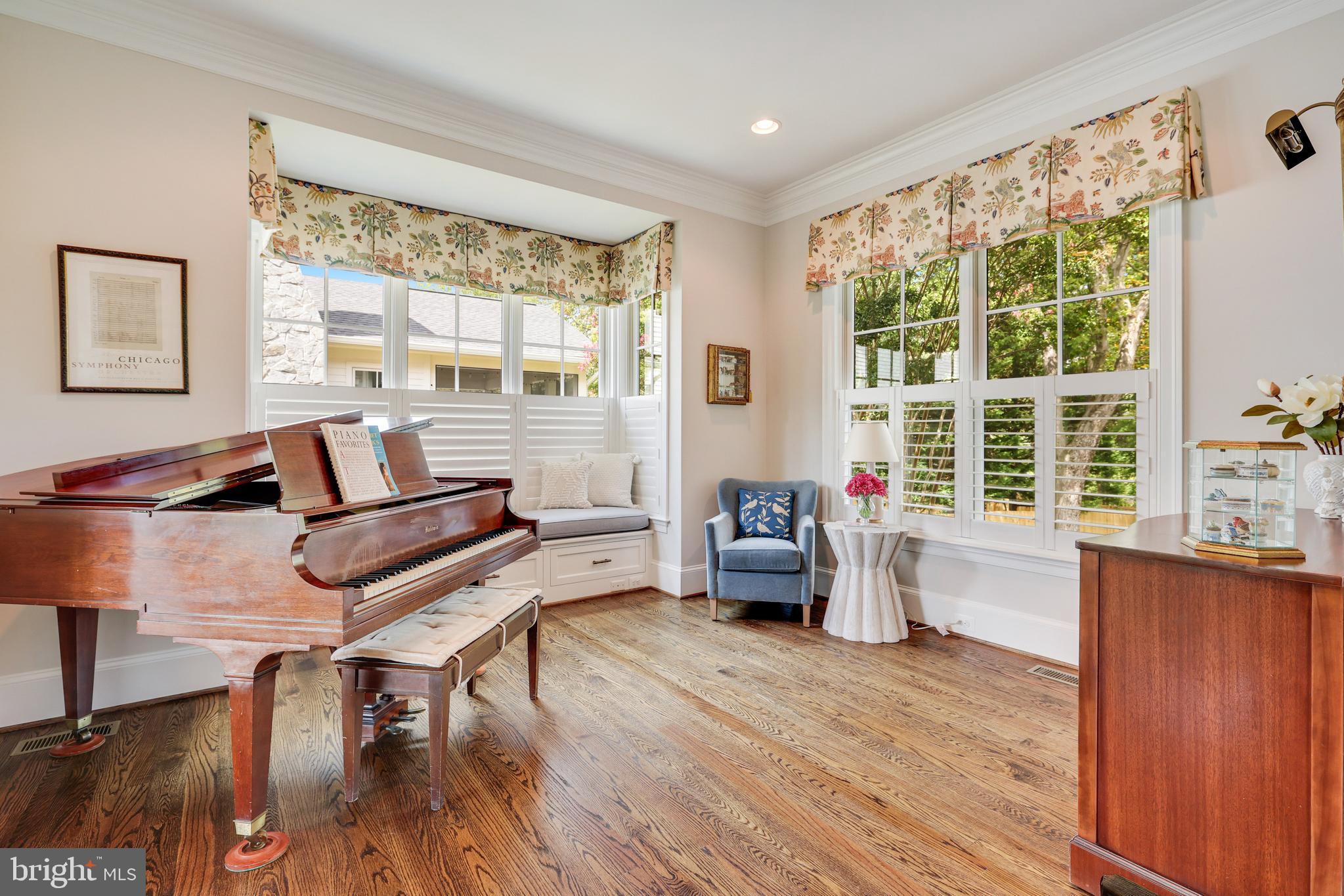 1415 Kurtz Road McLean, VA 22101 - Photo 13 of 129 a living room with furniture and a large window