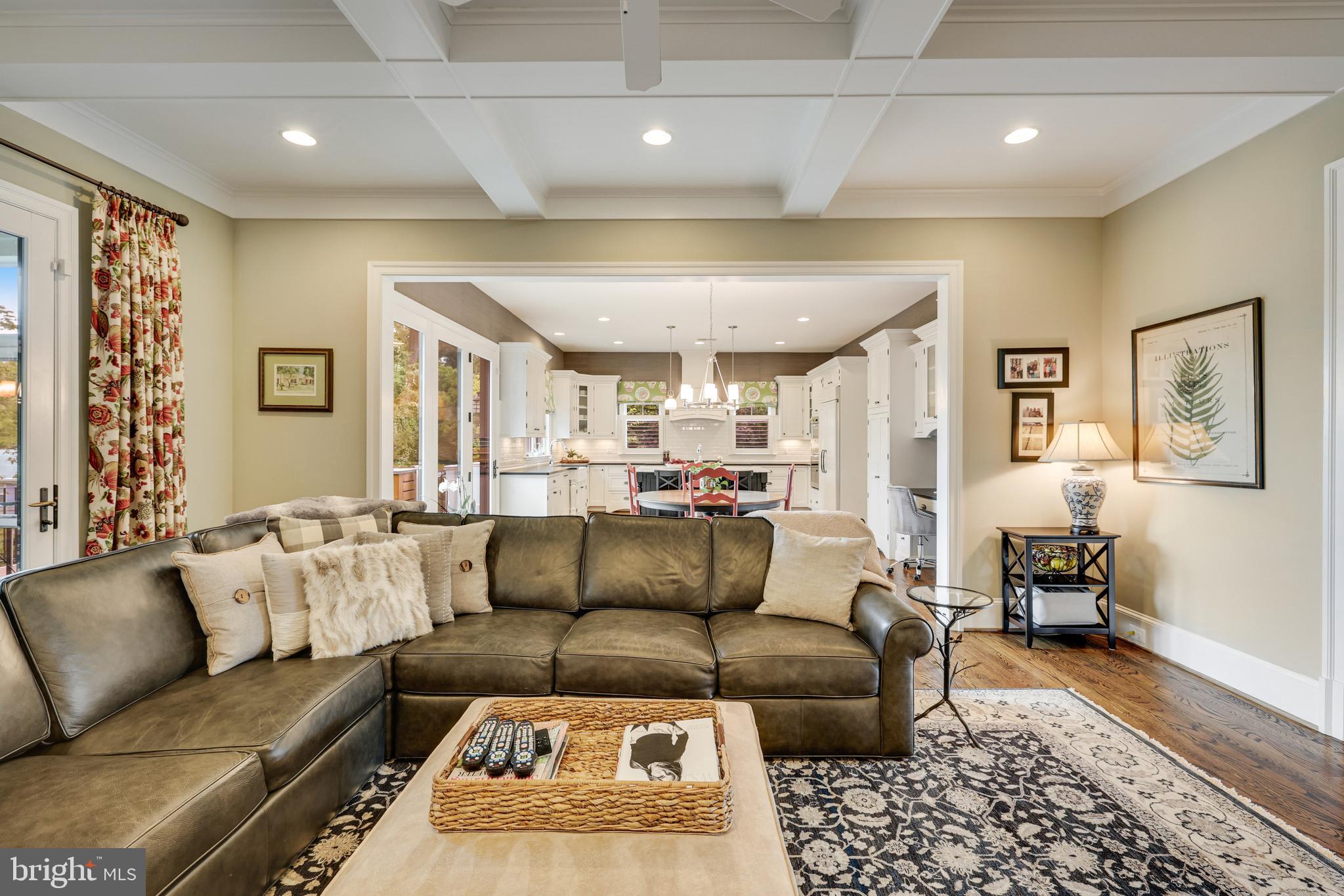 1415 Kurtz Road McLean, VA 22101 - Photo 23 of 129 Family Room