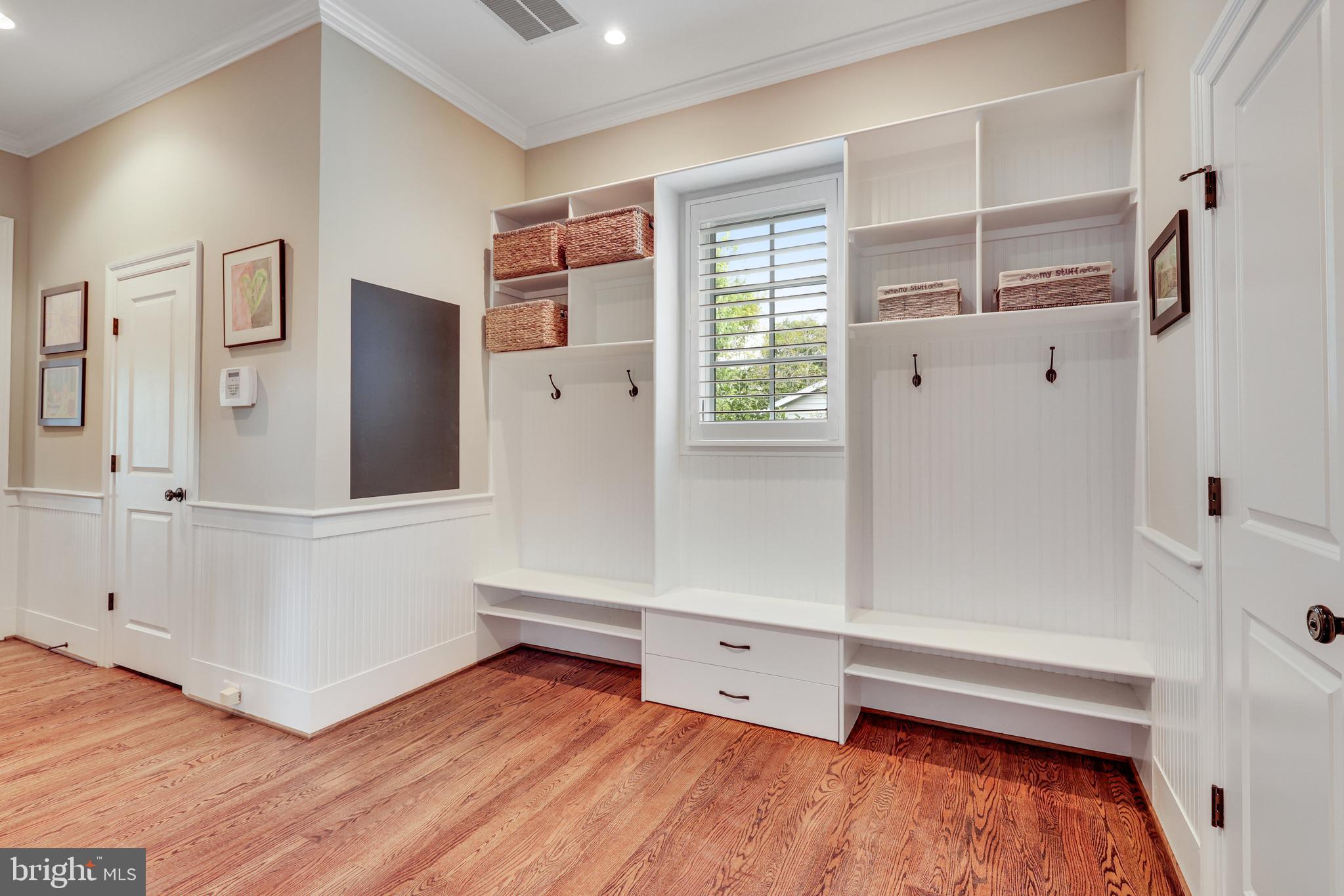 1415 Kurtz Road McLean, VA 22101 - Photo 40 of 129 Mud Room