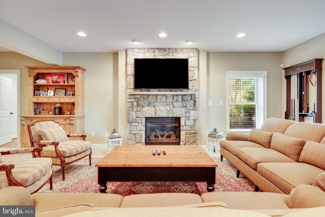 $3,400,000 | 1415 Kurtz Road, McLean, VA 22101