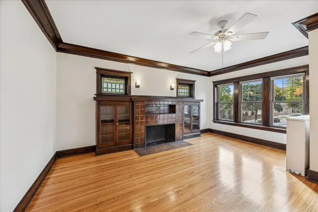 $2,000 | 5902 West Midway Park, Unit 2, Chicago, IL 60644