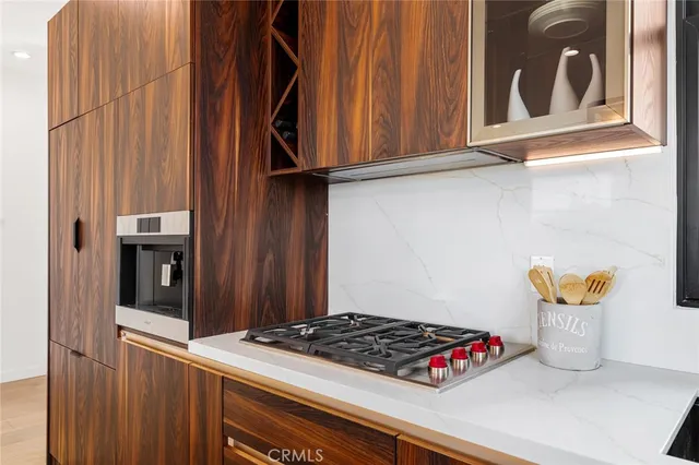 $1,890,000 | 3975 Frances Avenue, Los Angeles, CA 90066