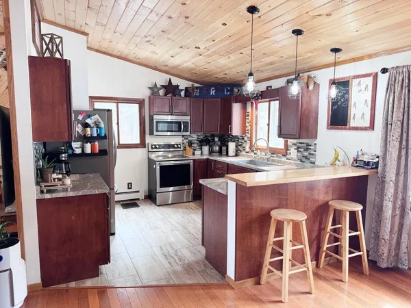 $315,000 | N3537 Blackhawk Road, Pine River, WI 54965