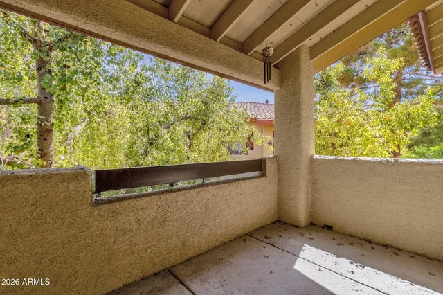 $1,900 | 7008 East Gold Dust Avenue, Unit 217, Paradise Valley, AZ 85253