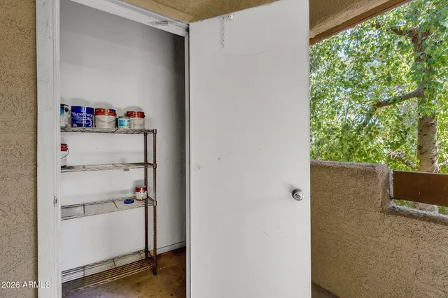 $1,900 | 7008 East Gold Dust Avenue, Unit 217, Paradise Valley, AZ 85253