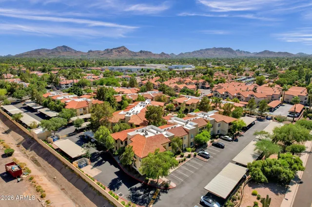 $1,900 | 7008 East Gold Dust Avenue, Unit 217, Paradise Valley, AZ 85253