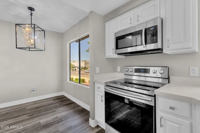 $1,900 | 7008 East Gold Dust Avenue, Unit 217, Paradise Valley, AZ 85253
