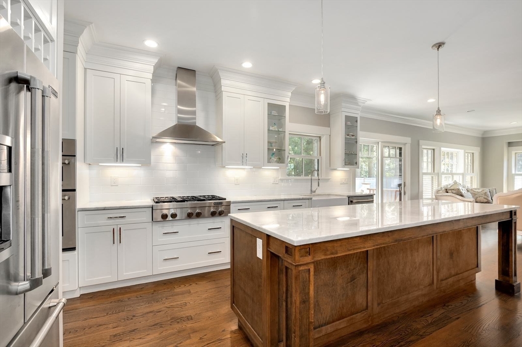 7 Park Street Lexington, MA 02421 - Photo 3 of 33