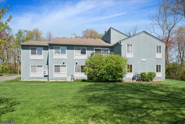 $359,900 | 73 Drake Lane, Unit 73, Ledgewood, NJ 07852