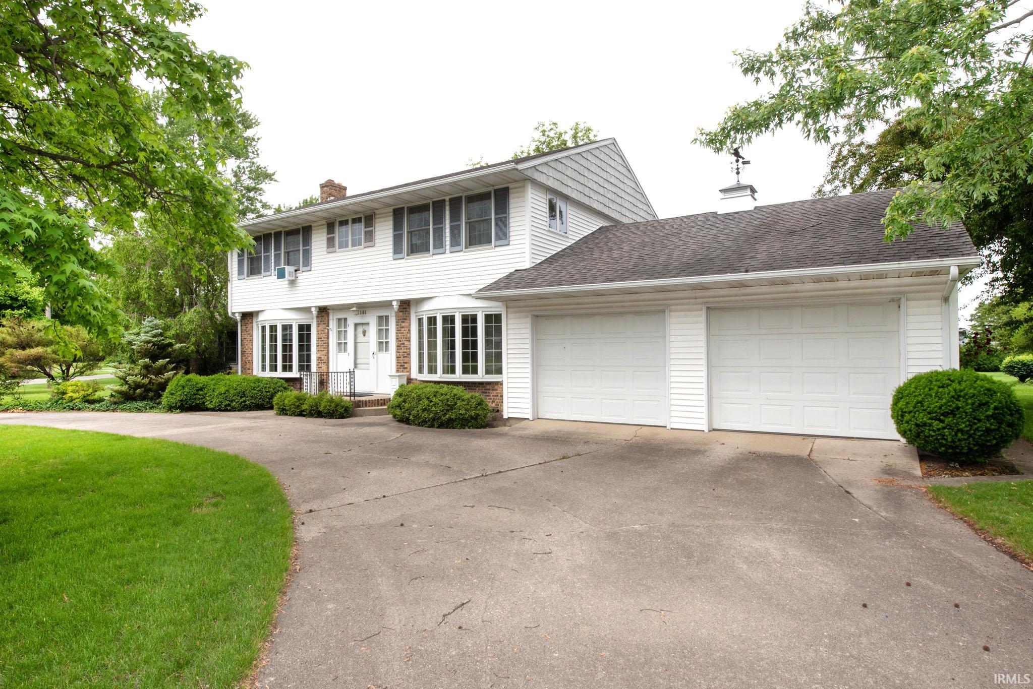 1301 East 4th Street Fowler, IN 47944 - Photo 2 of 36