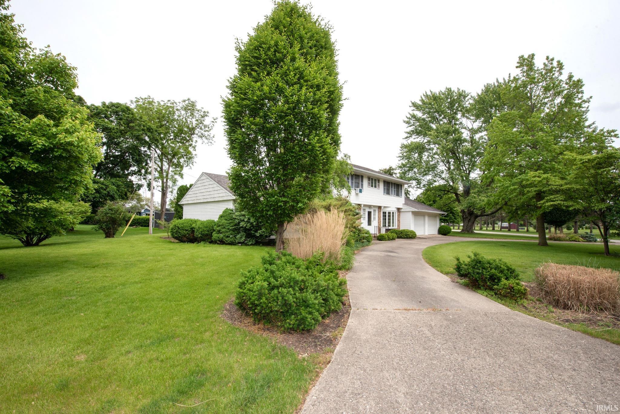 1301 East 4th Street Fowler, IN 47944 - Photo 5 of 36