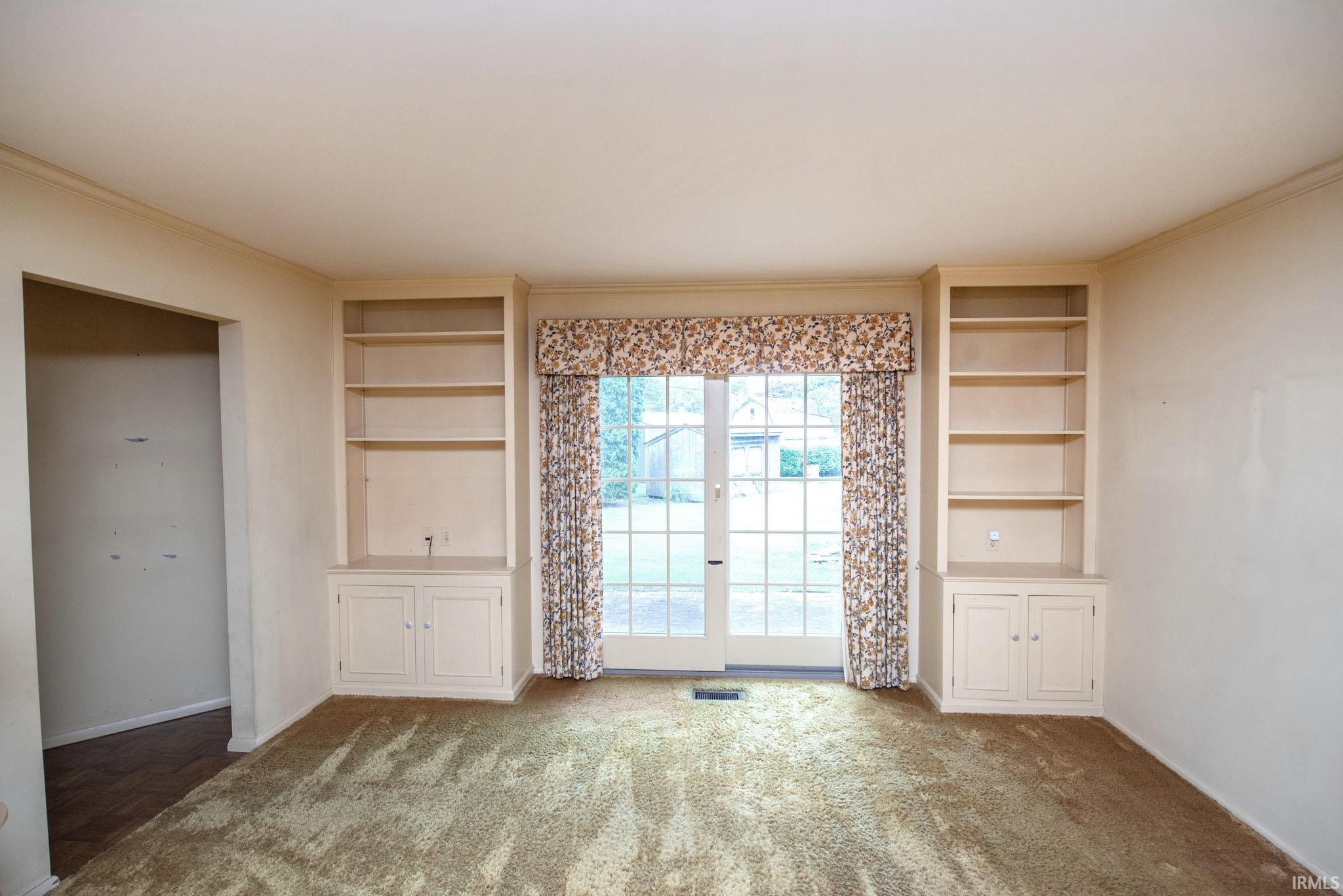 1301 East 4th Street Fowler, IN 47944 - Photo 9 of 36