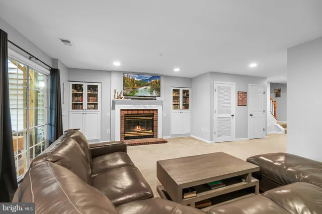 $599,000 | 2518 Sutcliff Terrace, Brookeville, MD 20833