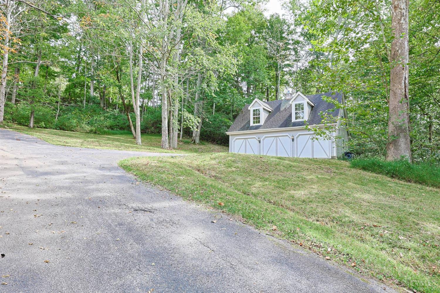 3304 Wagner Road Cincinnati, OH 45245 - Photo 57 of 69 Gallery Image 57