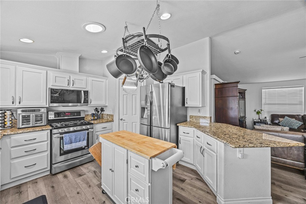 1550 Rimpau, Unit 129 Corona, CA 92881 - Photo 17 of 40 Gallery Image 17