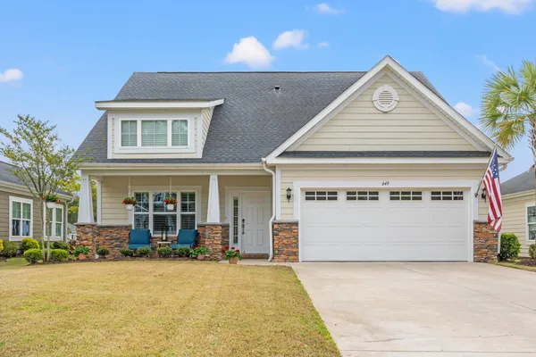$499,950 | 649 Elmwood Circle, Murrells Inlet, SC 29576