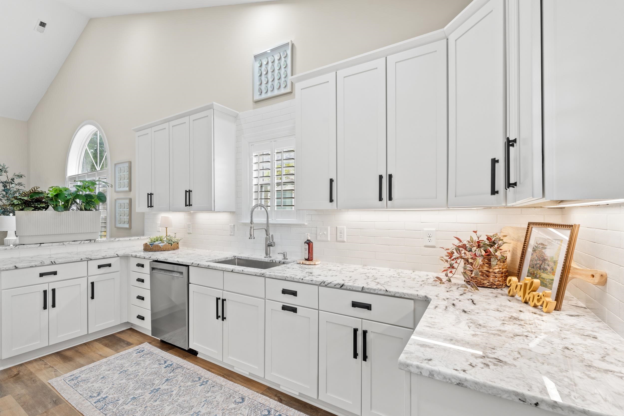 649 Elmwood Circle Murrells Inlet, SC 29576 - Photo 7 of 43