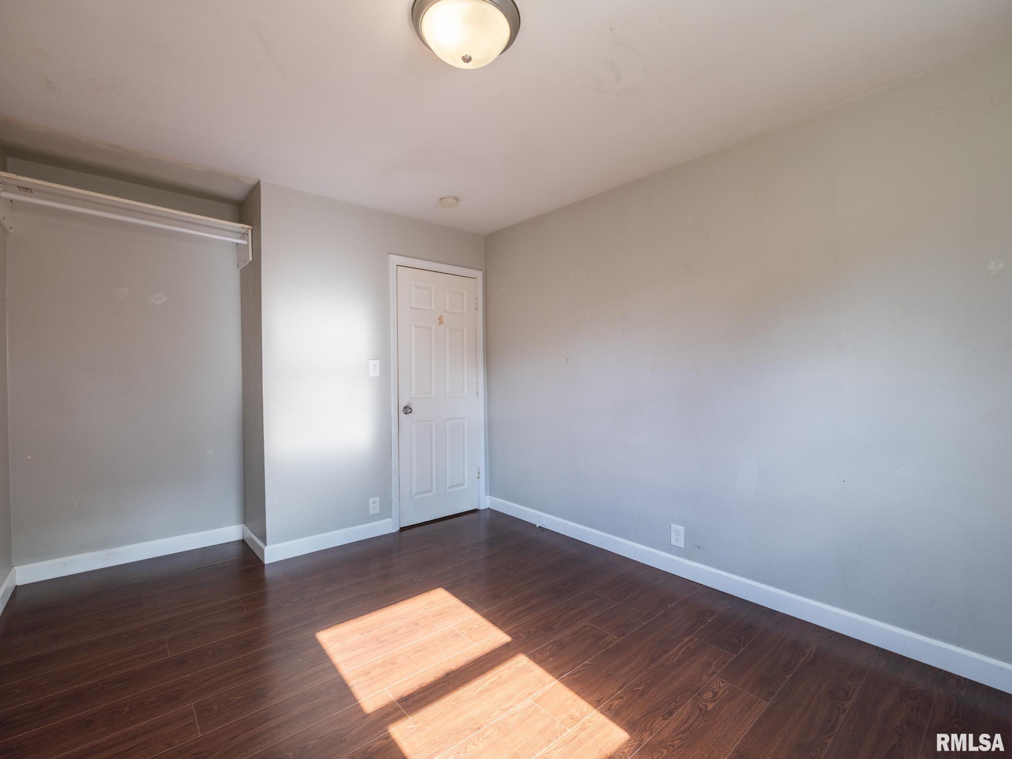 1409 Bush Street Pekin, IL 61554 - Photo 27 of 33