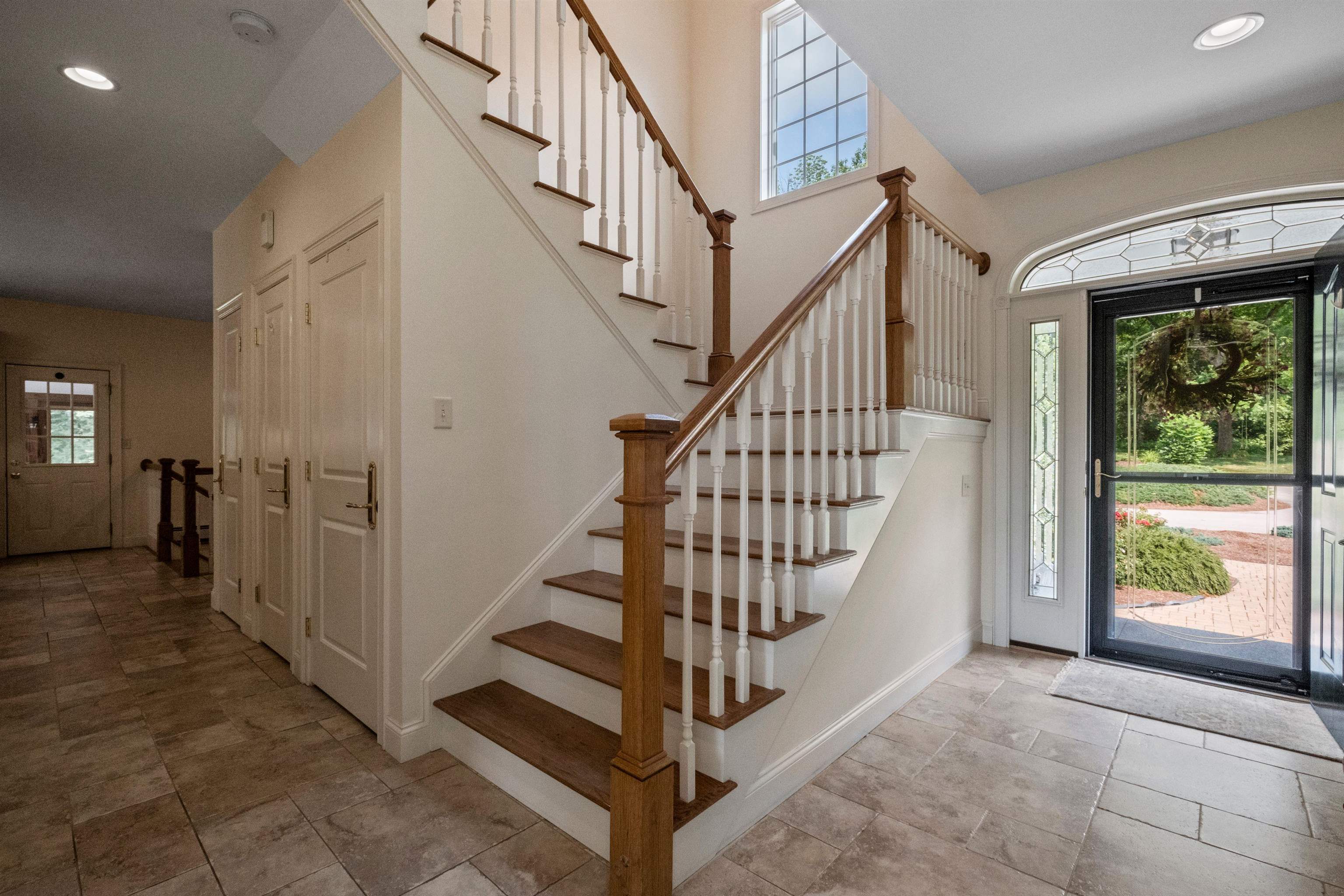 21 Saunders Hill Road New Boston, NH 03070 - Photo 13 of 40