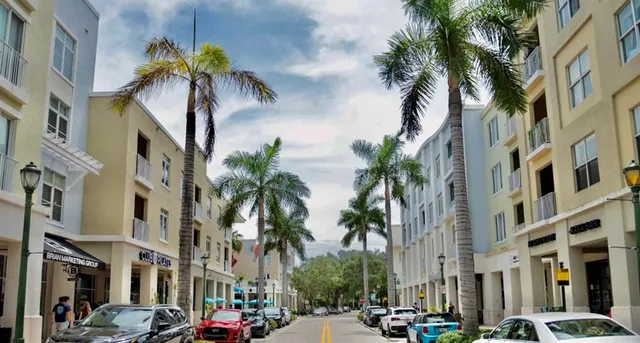$290,000 | 1203 Town Center Drive, Unit 215, Jupiter, FL 33458