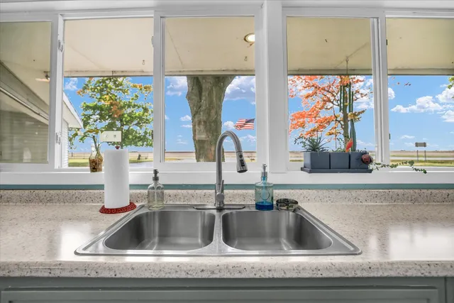 $232,000 | 1100 East Co Road 800 North, Tuscola, IL 61953