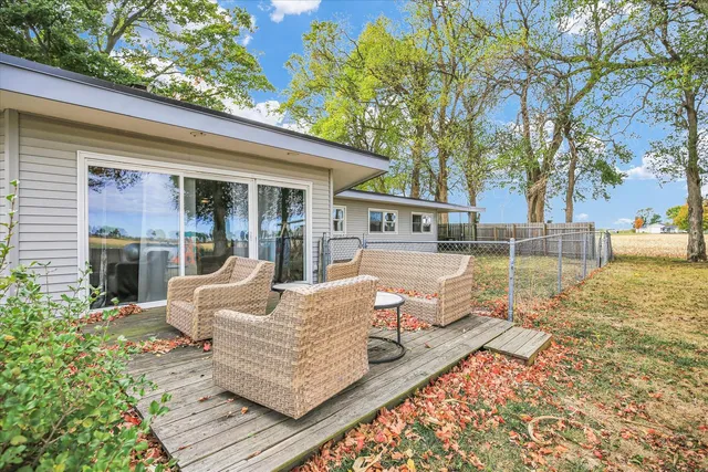 $232,000 | 1100 East Co Road 800 North, Tuscola, IL 61953