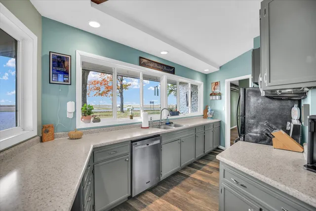 $232,000 | 1100 East Co Road 800 North, Tuscola, IL 61953