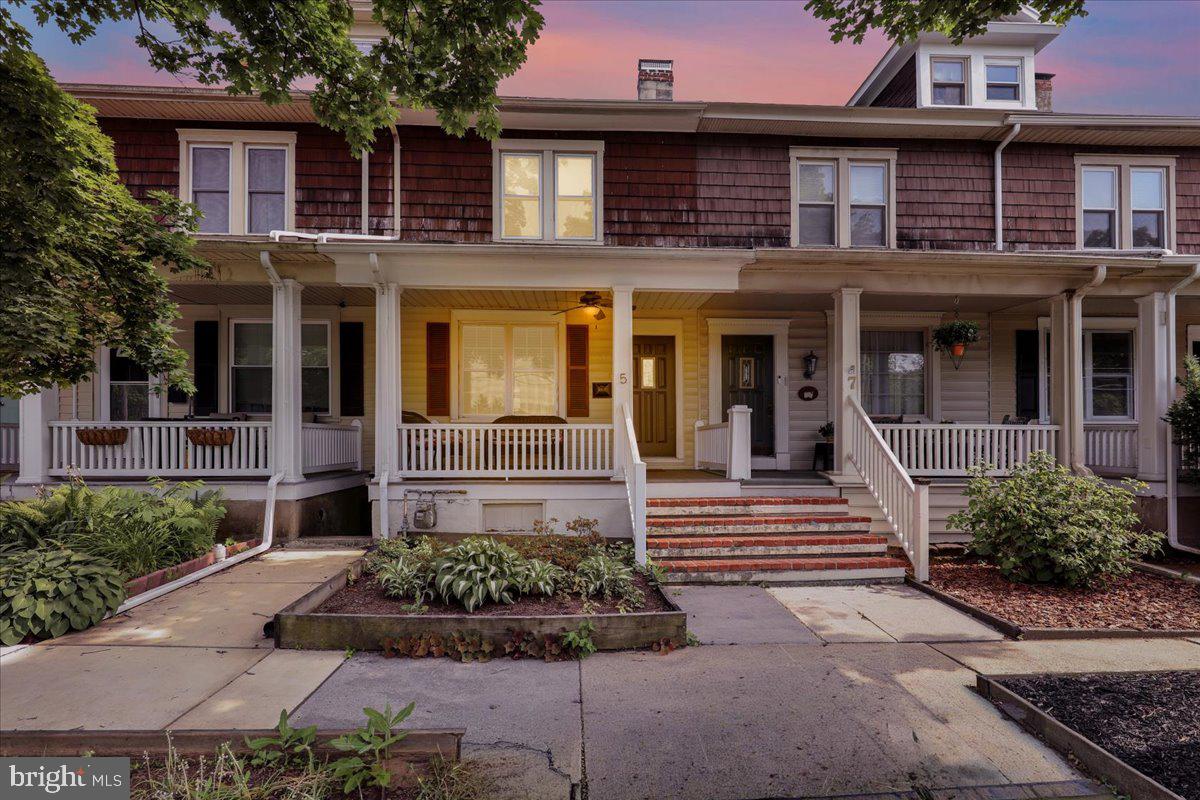 5 West 2nd Avenue Lititz, PA 17543 - Photo 2 of 33