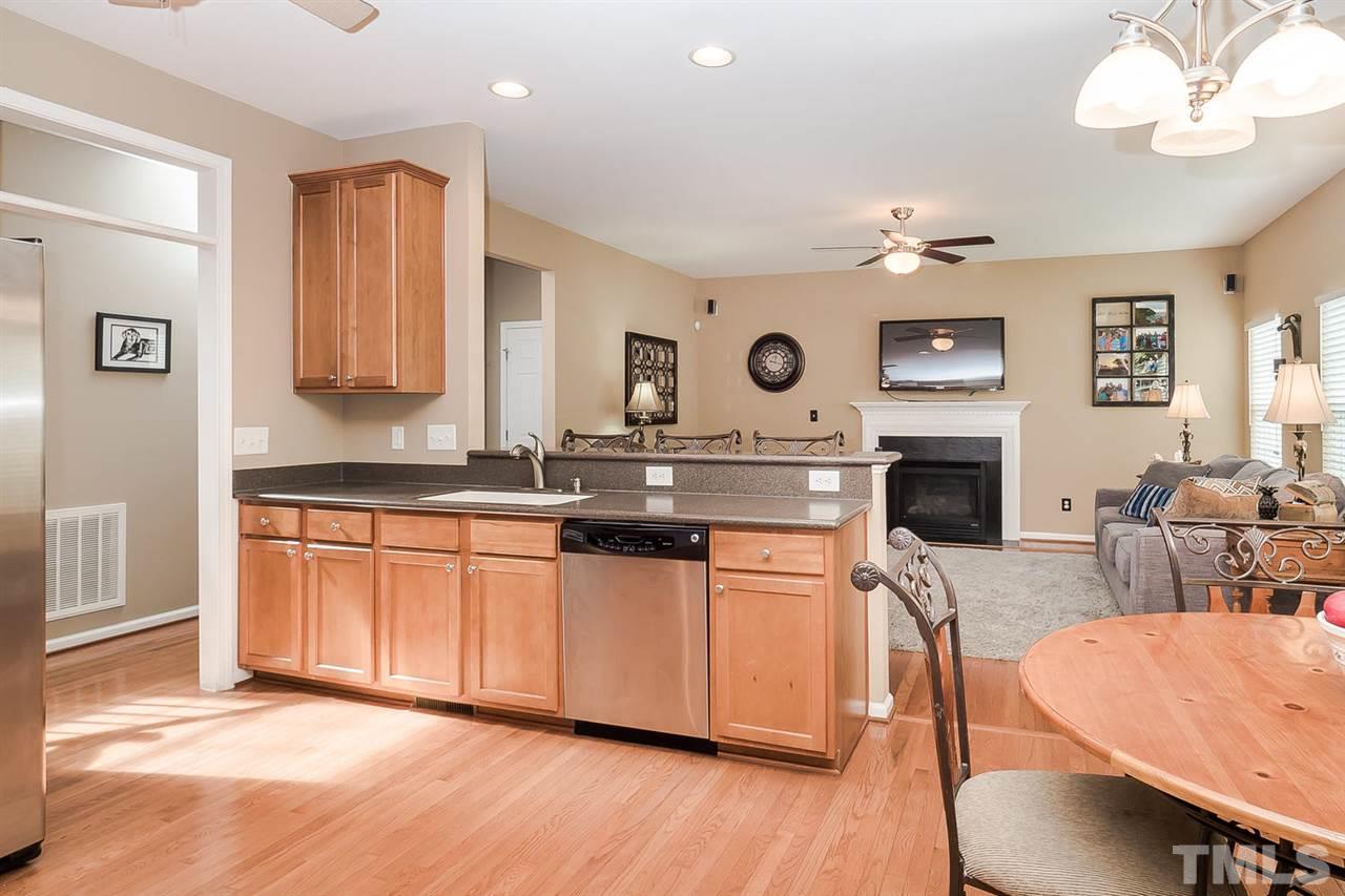 100 Riley Oaks Lane Apex, NC 27539 - Photo 8 of 19 Gallery Image 8