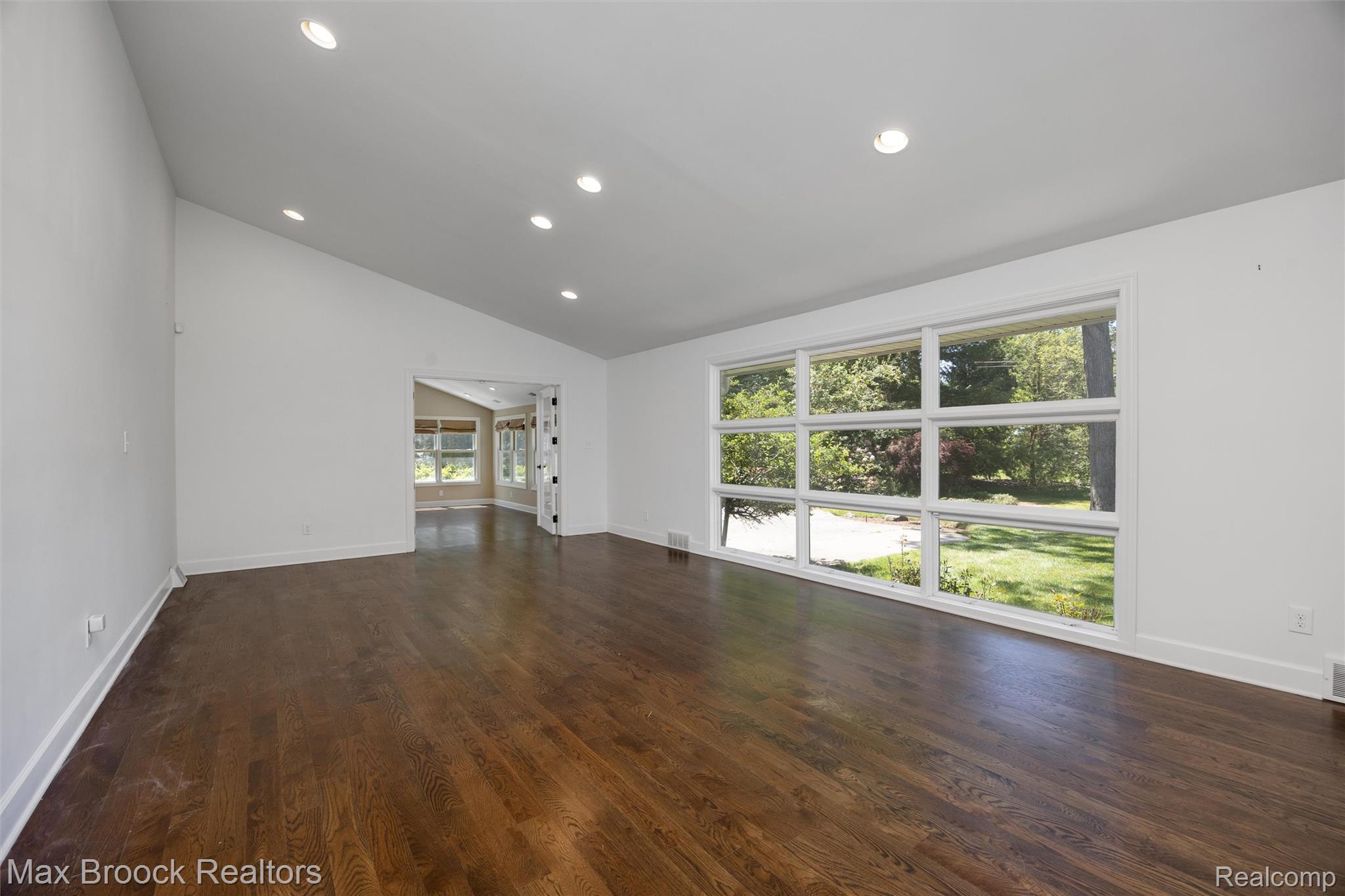 3797 South Darlington Road Bloomfield Hills, MI 48301 - Photo 16 of 63 Great room