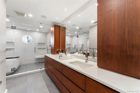 $2,695,000 | 7 Lenox Place, Scarsdale, NY 10583