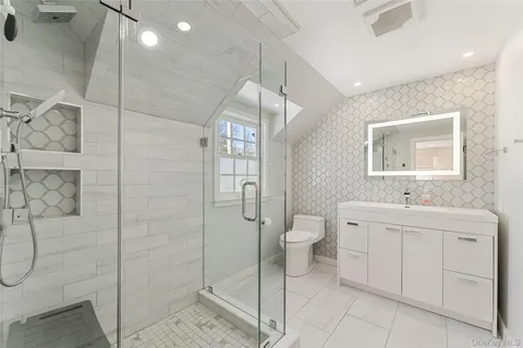 $2,695,000 | 7 Lenox Place, Scarsdale, NY 10583