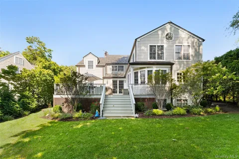 $2,695,000 | 7 Lenox Place, Scarsdale, NY 10583