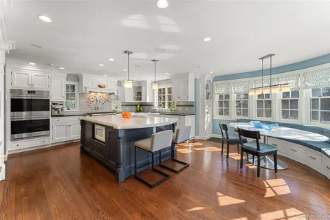 $2,695,000 | 7 Lenox Place, Scarsdale, NY 10583