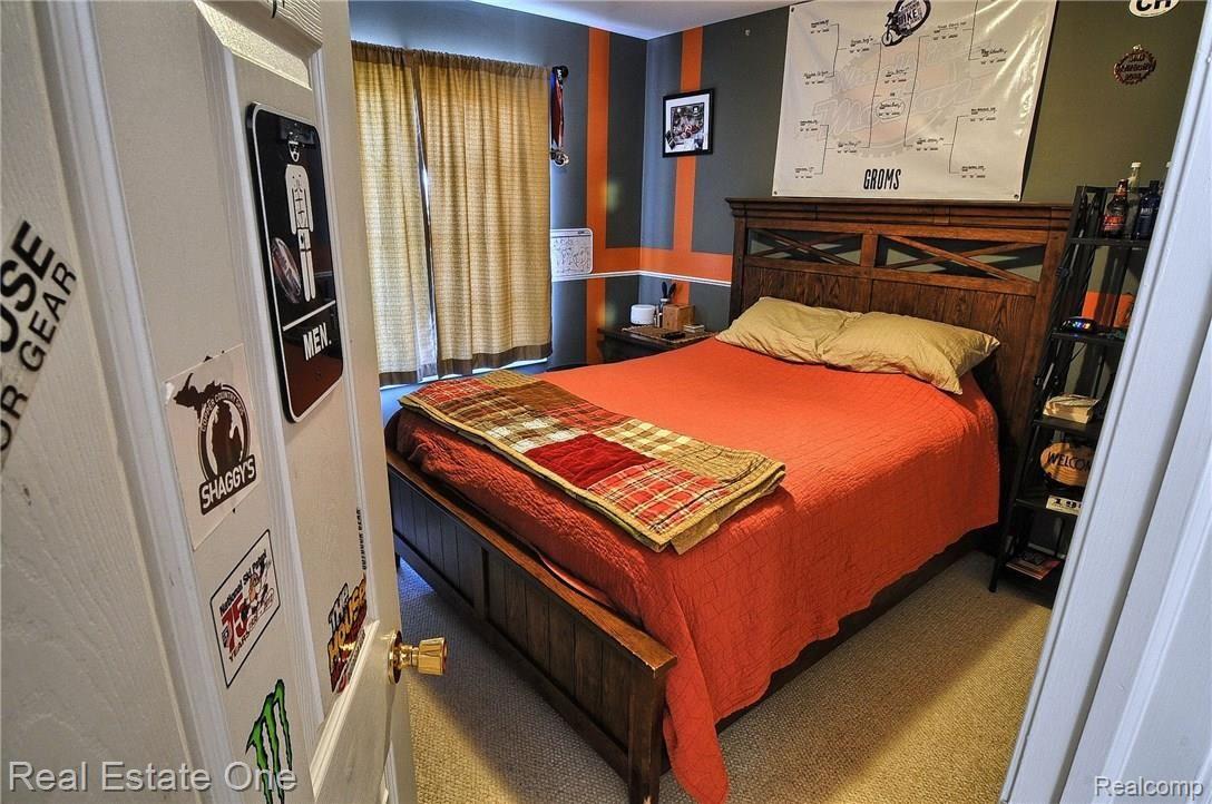3815 East Coon Lake Road Howell, MI 48843 - Photo 19 of 30 3rd_Bedroom.jpg