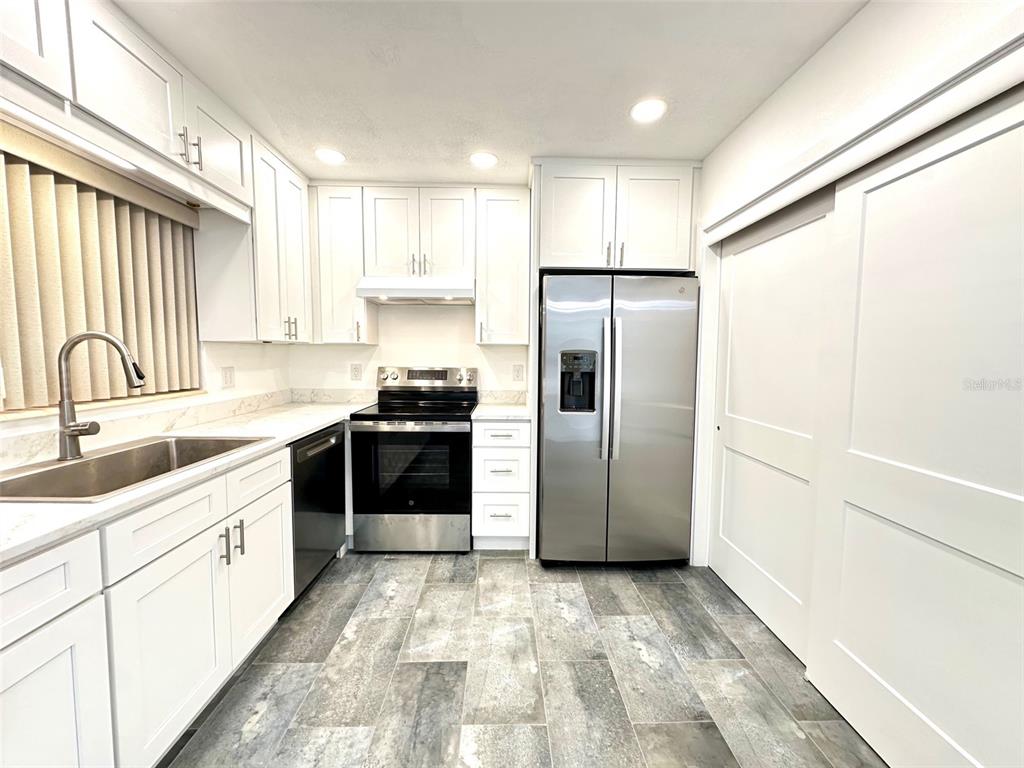 10 158th Avenue Redington Beach, FL 33708 - Photo 5 of 30