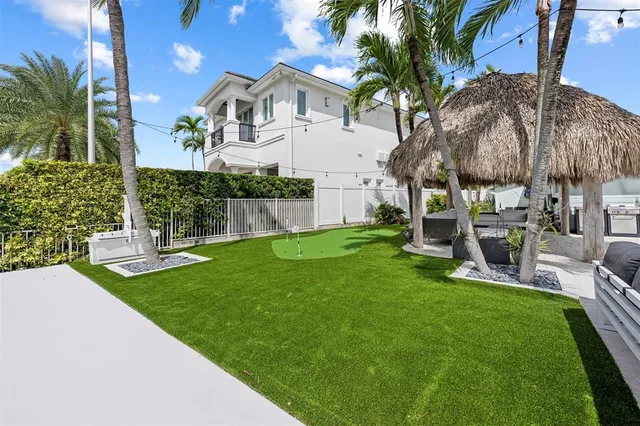 $3,295,000 | 2330 Northeast 35th Street, Lighthouse Point, FL 33064