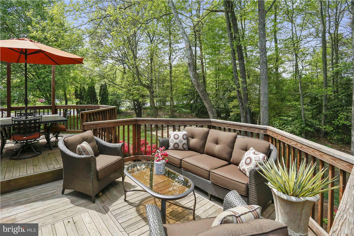 1298 Keystone Court Riva, MD 21140 - Photo 32 of 47 Deck off the kitchen/ Family Room