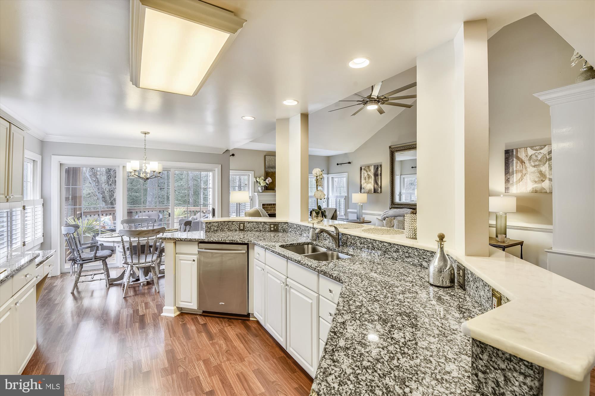 1298 Keystone Court Riva, MD 21140 - Photo 7 of 47 Granite and Marble Counter Tops