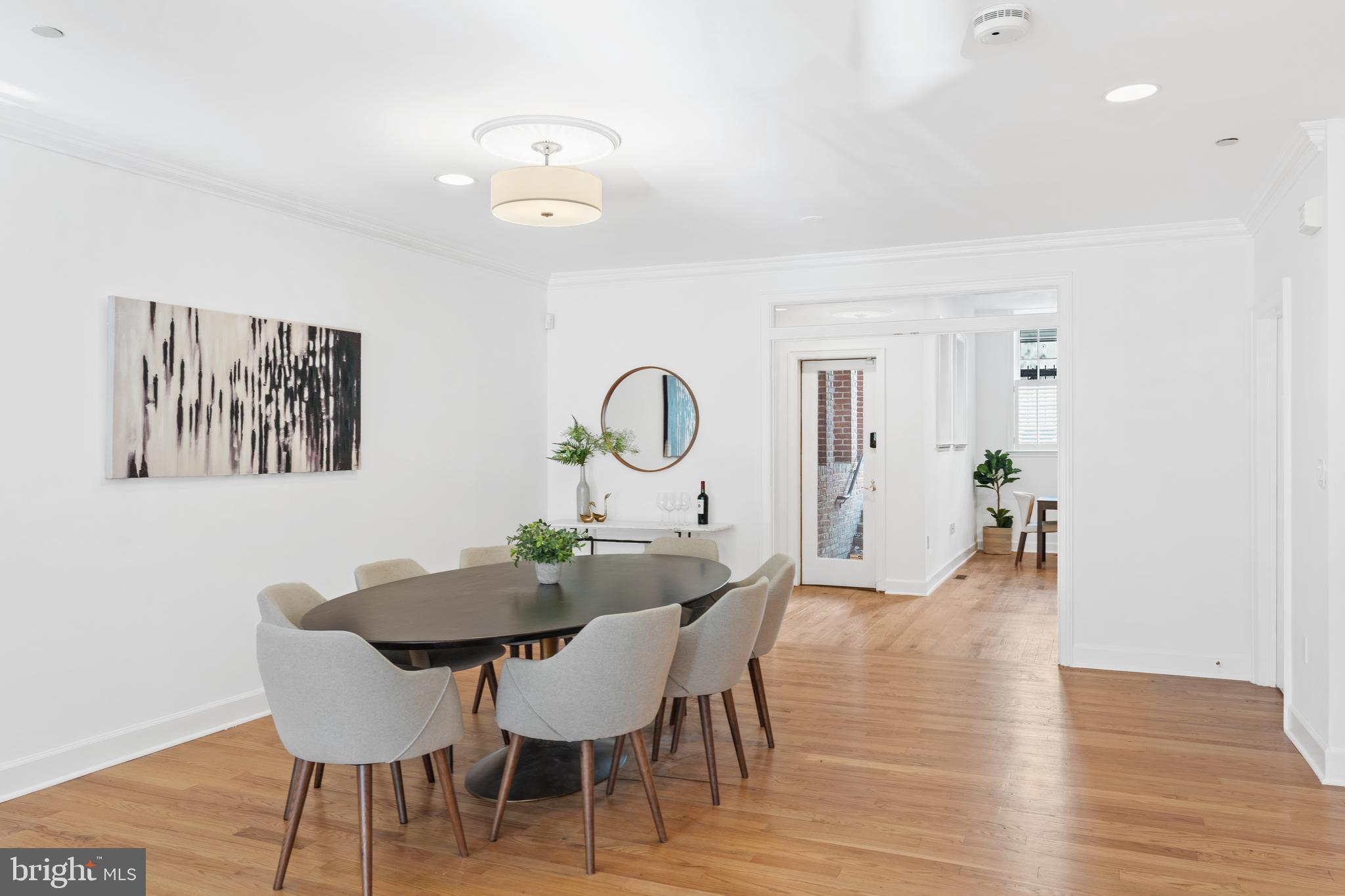 2121 S Street Northwest Washington, DC 20008 - Photo 5 of 37 Dining Room