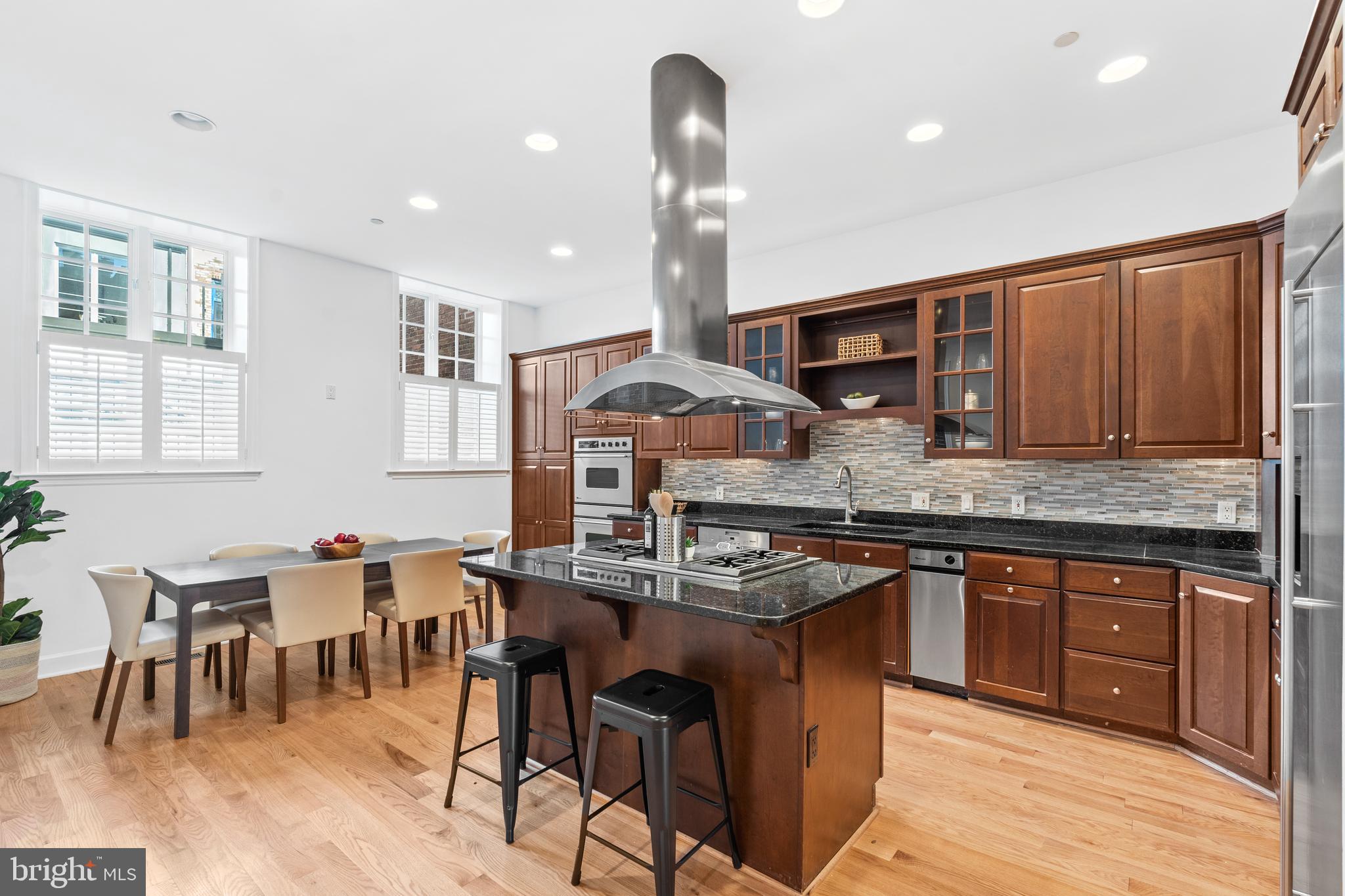 2121 S Street Northwest Washington, DC 20008 - Photo 8 of 37 Kitchen