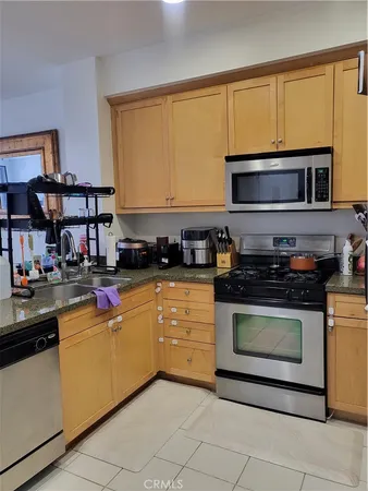 $2,600 | 12842 Palm Street, Unit PH6, Garden Grove, CA 92843