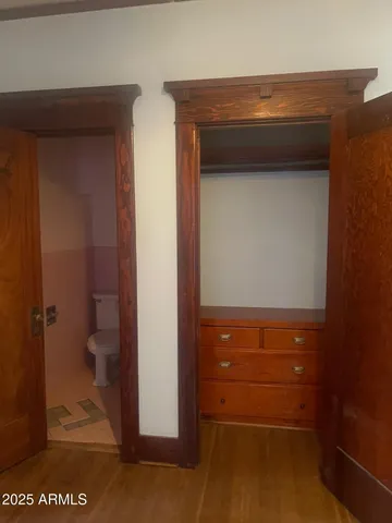 a bathroom with a toilet