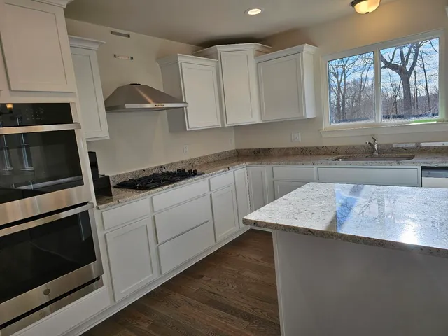 $601,042 | 10619 Valley View Drive, Saline, MI 48176