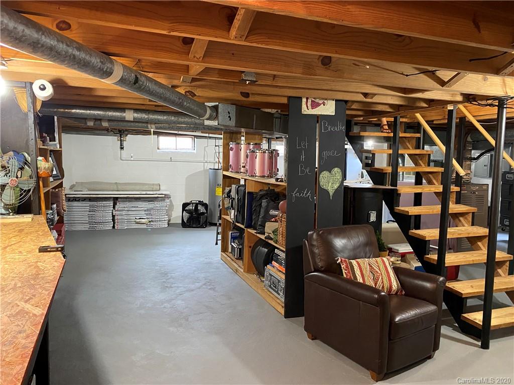 13 North Pershing Road Asheville, NC 28805 - Photo 12 of 22 Gallery Image 12