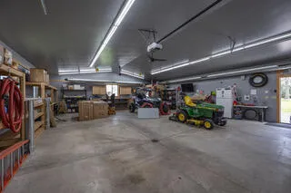 $949,000 | 7319 Springhelt Drive, Dane, WI 53529